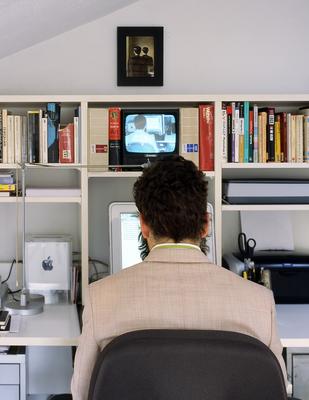 <br/>Photo: Russell Gera / Director Noterdaeme at his Desk